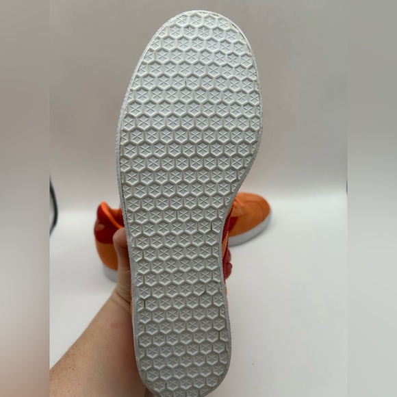 RARE NWT Adidas Gazelle ‘Orange Red' EF6503 The Originals W 7.5 M 6 - Picture 12 of 16